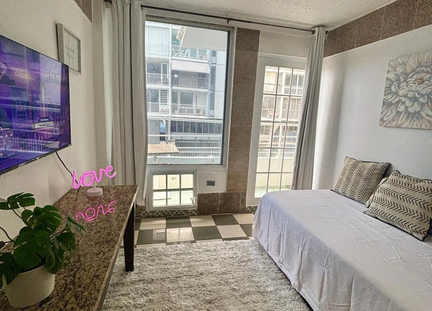 Isla Verde Modern Apartment With Pool San Juan