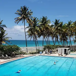 https://city-view-large-studio-for-2-pool-beach-parking.top-hotels-puertorico.com